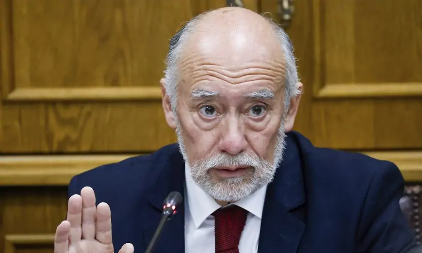Senador Iván Flores destaca aprobación de ley que evita alza de hasta 20% en cuentas de la luz