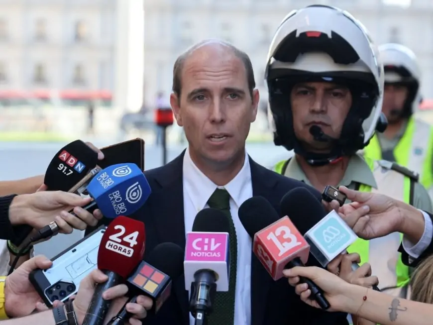 Ministro Arrau confirma reforma constitucional para tipificar pertenencia a grupos criminales y terroristas