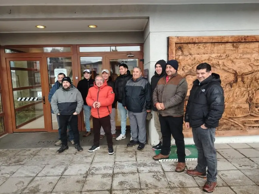 Trabajadores de Prolesur demandan a empresa por despidos antisindicales e injustificados en Los Lagos