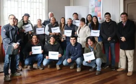 INDAP y Cooprinsem certifican a 10 pequeños ganaderos de Los Ríos en inseminación artificial
