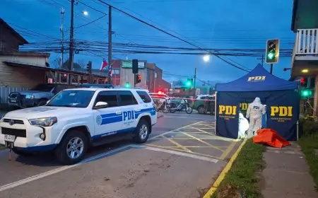 Investigan homicidio con arma blanca en sector céntrico de la comuna de Los Lagos