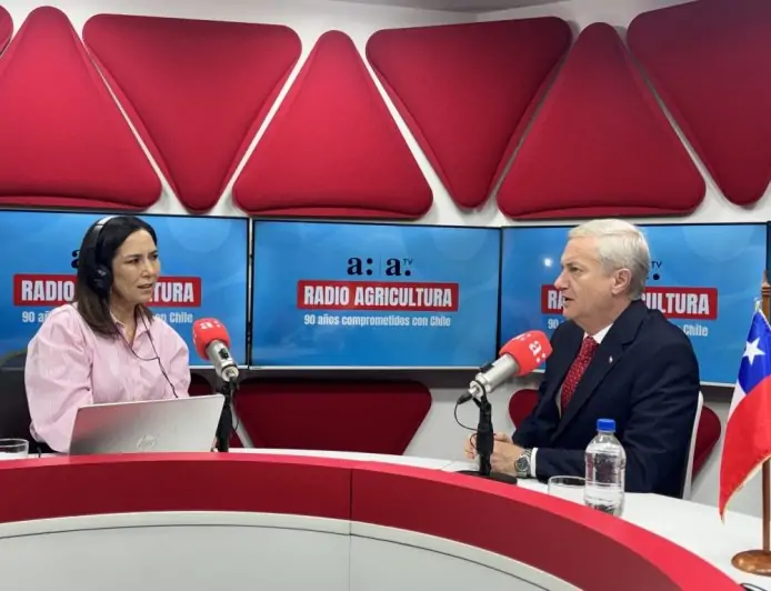 Presidente Kast aborda indultos y asegura que "no corresponde que una persona muera en la cárcel"