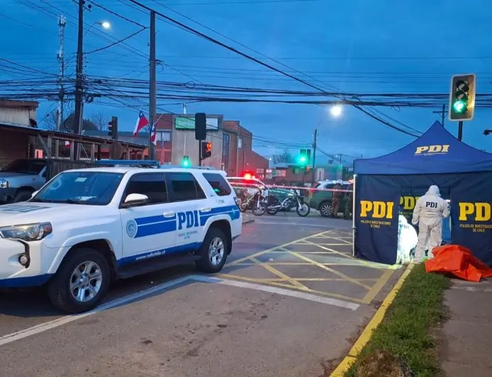 Investigan homicidio con arma blanca en sector céntrico de la comuna de Los Lagos