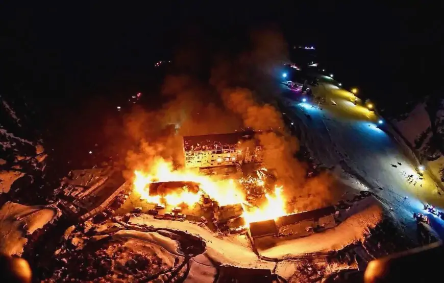 Pérdida total de hotel en Nevados de Chillán tras incendio y 70 huéspedes evacuados sin lesionados