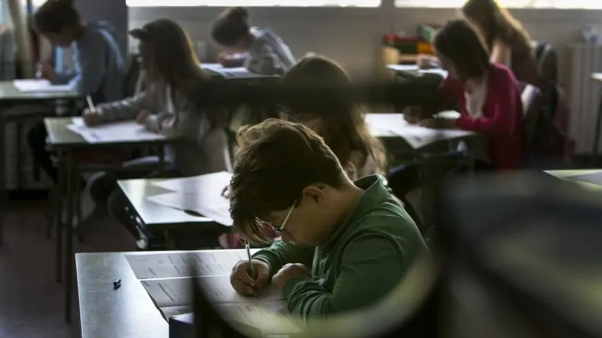 Chile cae en prueba PISA 2026, matemáticas y lectura bajan, y se mantiene lejos del promedio OCDE