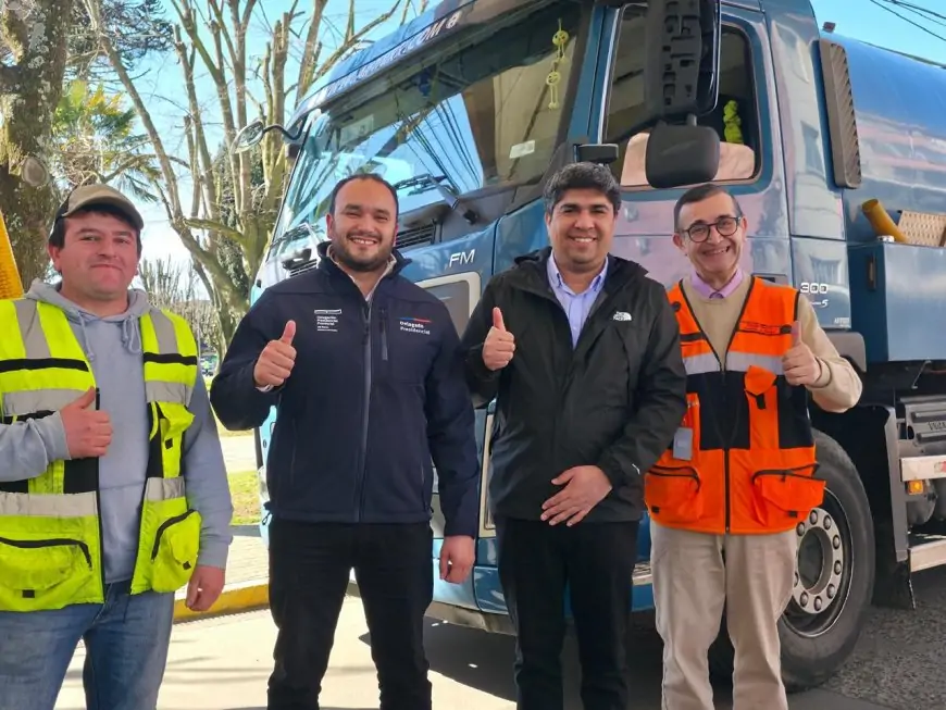 Delegado Valderrama pone en marcha camiones limpia fosa para 126 familias afectadas por desborde del río Llollelhue en La Unión