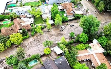 Senapred autoriza retorno a Las Condes tras aluvión y mantiene alertas por nuevo sistema frontal