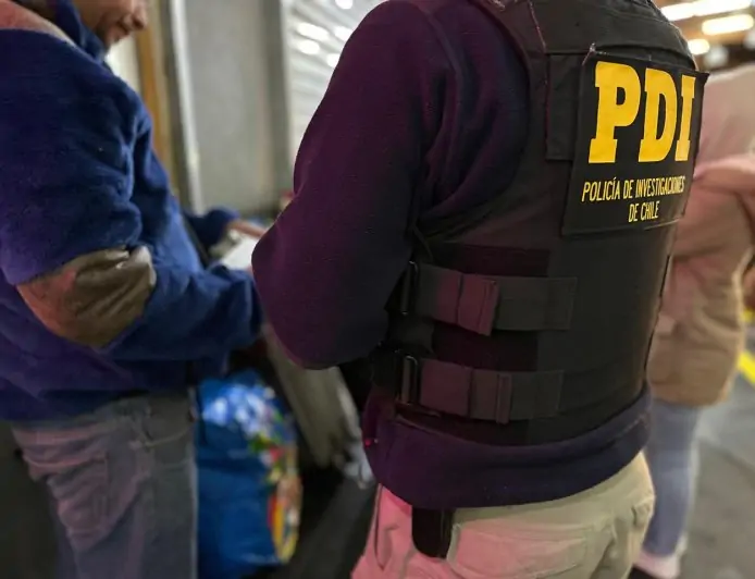 PDI fiscaliza a 210 personas en Osorno y denuncia a 42 extranjeros por situación irregular