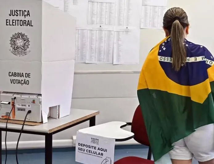 Juez Zanin extendió la votación en Brasil de forma unilateral y desata crisis electoral