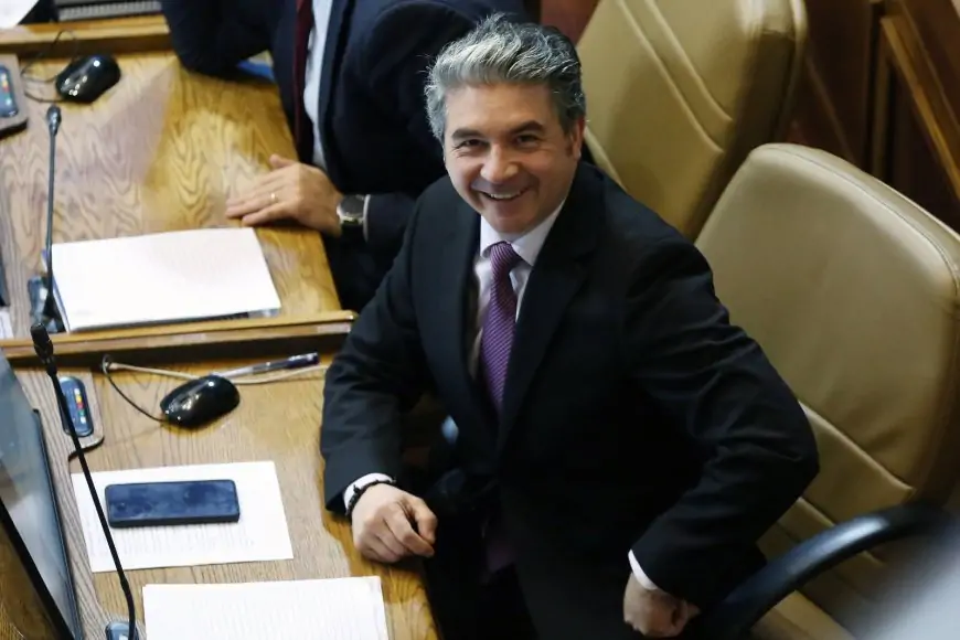Diputado Omar Sabat es sobreseído en causa por conducción en estado de ebriedad