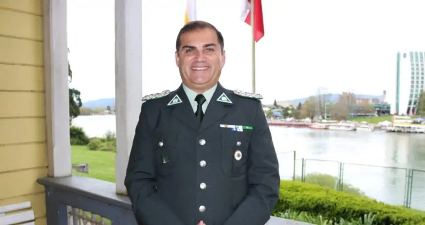 Coronel Rodrigo Salinas Robles asume como nuevo director regional de Gendarmería en Los Ríos