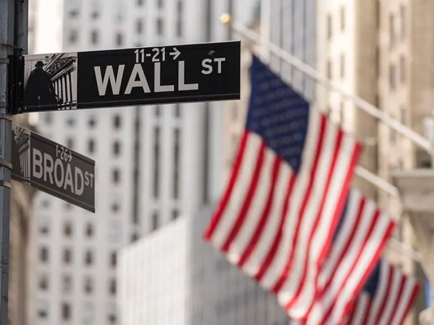 Wall Street cae con fuerza: Nasdaq se desploma 2,86% por ventas masivas en el sector tecnológico